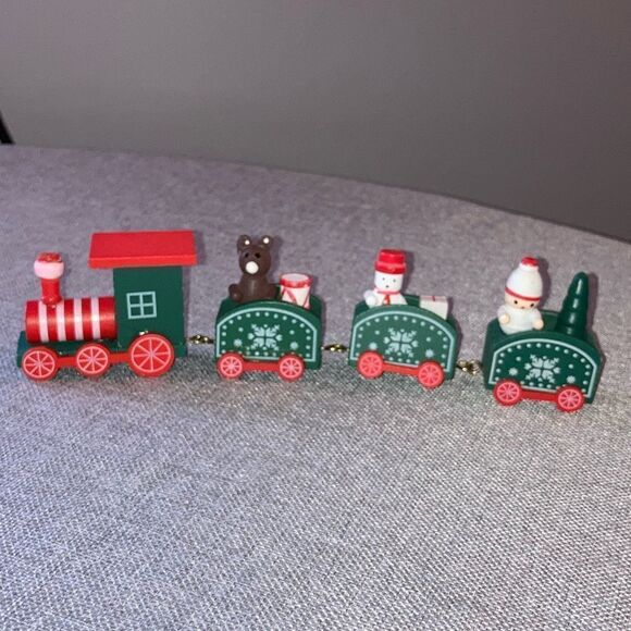 Wood Toy Train Set - Picture 3 of 6